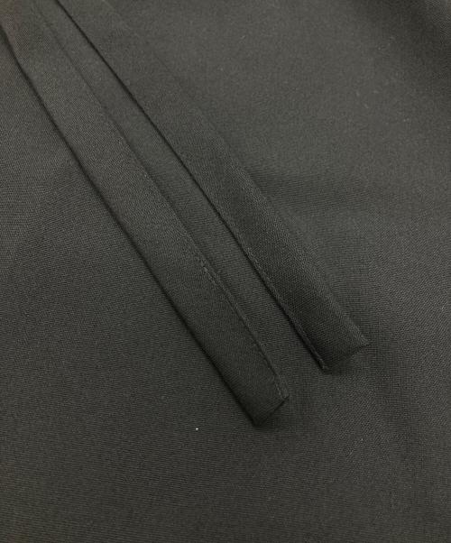 tricot COMME des GARCONS（トリココムデギャルソン）tricot COMME des GARCONS (トリココムデギャルソン) ウールサージラップスカート/Wool Skirt ブラック サイズ:Sの古着・服飾アイテム