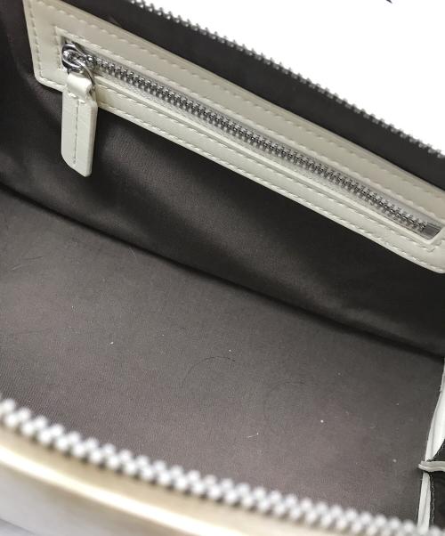 ADD CULUMN（アドカラム）ADD CULUMN (アドカラム) ショルダーバッグ ホワイトの古着・服飾アイテム