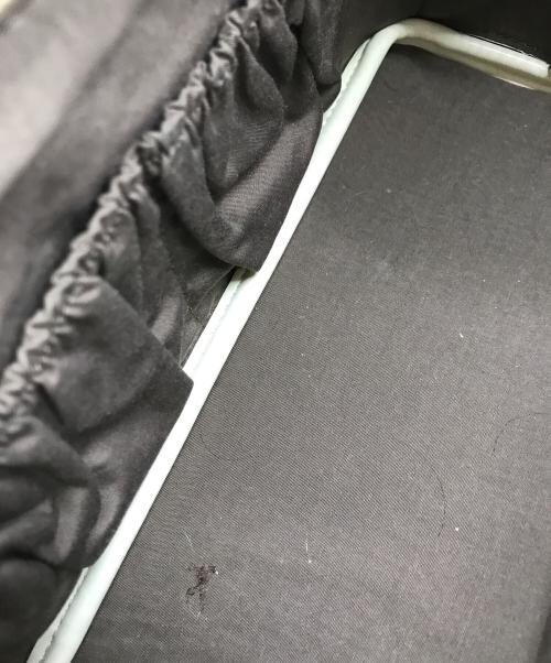 ADD CULUMN（アドカラム）ADD CULUMN (アドカラム) ショルダーバッグ ホワイトの古着・服飾アイテム