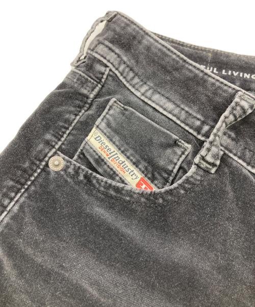 DIESEL（ディーゼル）DIESEL (ディーゼル) 1969 D-EBBEY ブラック サイズ:W24の古着・服飾アイテム