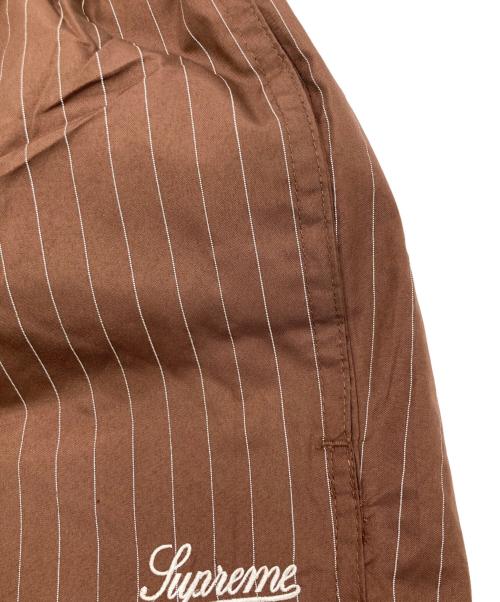 SUPREME（シュプリーム）SUPREME (シュプリーム) Reflective Pinstripe Track Pant ブラウン サイズ:Ｍの古着・服飾アイテム