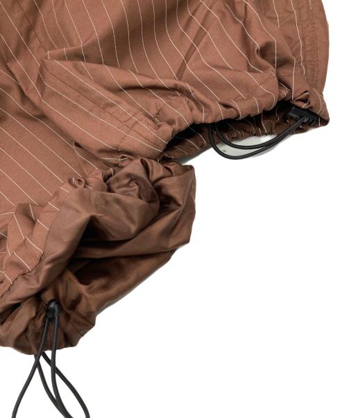 SUPREME（シュプリーム）SUPREME (シュプリーム) Reflective Pinstripe Track Pant ブラウン サイズ:Ｍの古着・服飾アイテム