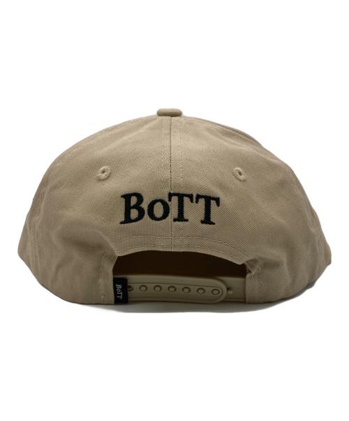 BoTT（ボット）BoTT (ボット) スクリプトロゴ5パネルキャップ ベージュの古着・服飾アイテム