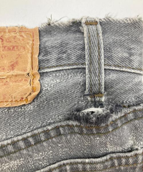LEVI'S（リーバイス）LEVI'S (リーバイス) 501先染めデニムパンツ グレー サイズ:W31 L34の古着・服飾アイテム