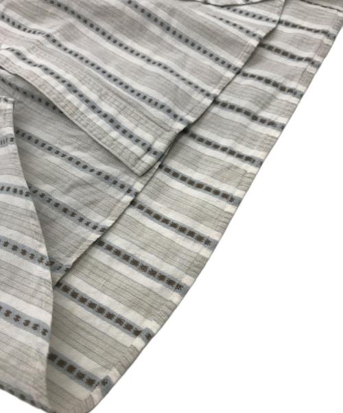 GIORGIO ARMANI（ジョルジョアルマーニ）GIORGIO ARMANI (ジョルジョアルマーニ) ボタンダウンジャガードシャツ ホワイト サイズ:Lの古着・服飾アイテム