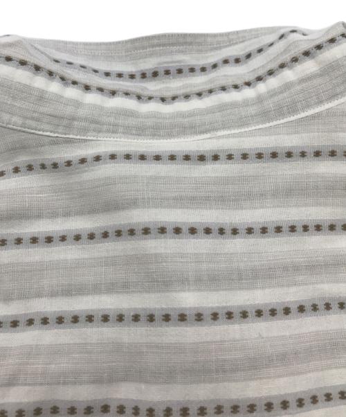 GIORGIO ARMANI（ジョルジョアルマーニ）GIORGIO ARMANI (ジョルジョアルマーニ) ボタンダウンジャガードシャツ ホワイト サイズ:Lの古着・服飾アイテム