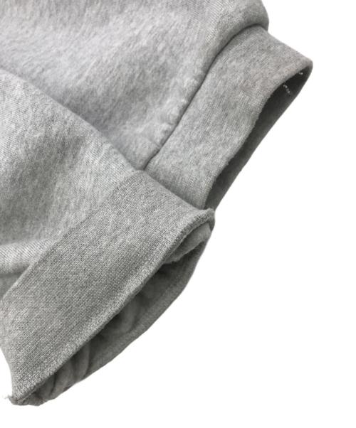 FOG ESSENTIALS（フィアオブゴッド エッセンシャル）FOG ESSENTIALS (フィアオブゴッド エッセンシャル) ロゴパーカー グレー サイズ:Ｌの古着・服飾アイテム