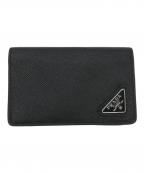 PRADAプラダ）の古着「サフィアーノ レザー カードケース」｜ブラック