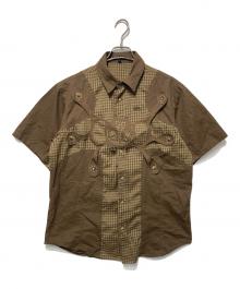 HAPPY DES NINENINE HAPPY PLUS（ハッピー・デス・ナインナイン・ハッピー・プラス）の古着「フロントデザインシャツ」｜ベージュ