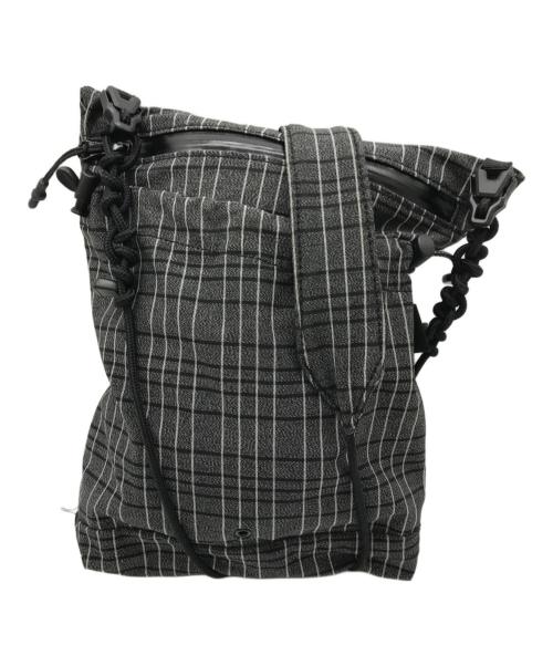 CAYL（ケイル）CAYL (ケイル) SEORAK 3 CHK サコッシュ グレーの古着・服飾アイテム