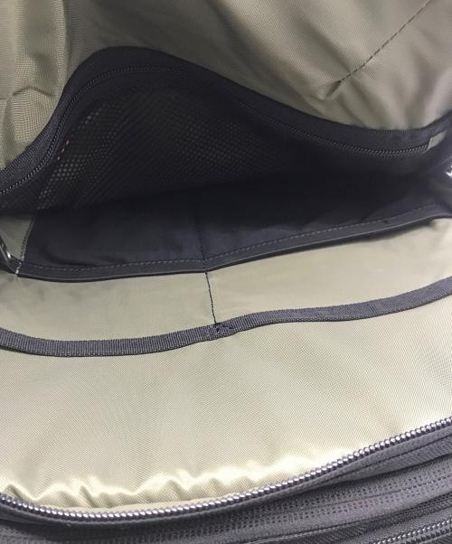 Columbia（コロンビア）Columbia (コロンビア) タイガーブルック20L+バックパック ブラックの古着・服飾アイテム