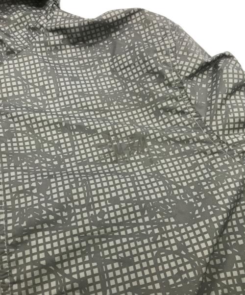 stussy（ステューシー）stussy (ステューシー) ナイトカモフラージュナイロンジャケット グレー サイズ:Lの古着・服飾アイテム