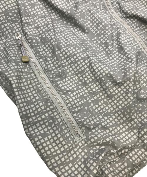 stussy（ステューシー）stussy (ステューシー) ナイトカモフラージュナイロンジャケット グレー サイズ:Lの古着・服飾アイテム