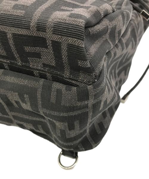 FENDI（フェンディ）FENDI (フェンディ) FENDINES BACKPACK SM ブラウンの古着・服飾アイテム