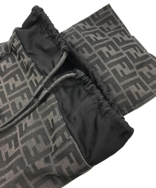 FENDI（フェンディ）FENDI (フェンディ) FENDINES BACKPACK SM ブラウンの古着・服飾アイテム