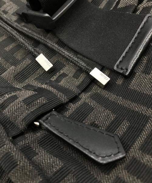 FENDI（フェンディ）FENDI (フェンディ) FENDINES BACKPACK SM ブラウンの古着・服飾アイテム