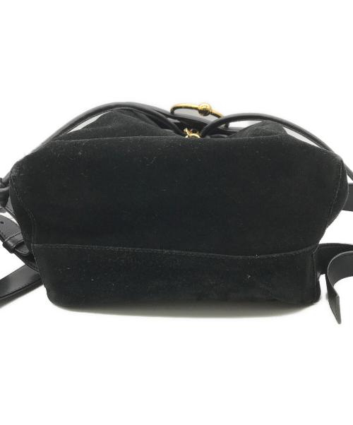 J.W.ANDERSON（ジェイダブリューアンダーソン）J.W.ANDERSON (ジェイダブリューアンダーソン) ピアスバックパック ブラックの古着・服飾アイテム