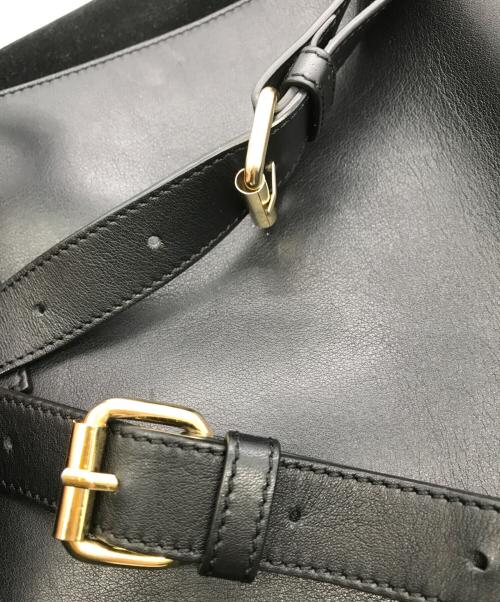 J.W.ANDERSON（ジェイダブリューアンダーソン）J.W.ANDERSON (ジェイダブリューアンダーソン) ピアスバックパック ブラックの古着・服飾アイテム