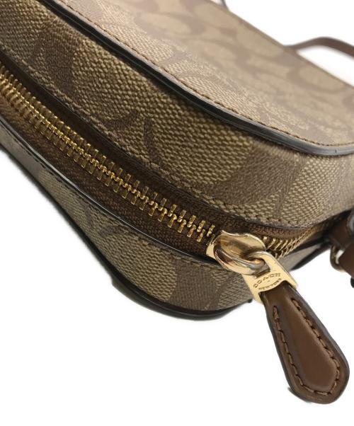 COACH（コーチ）COACH (コーチ) シグネチャーショルダーバッグ ブラウンの古着・服飾アイテム