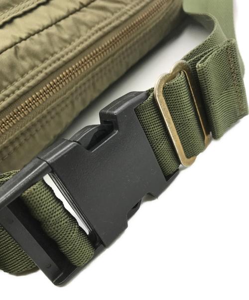 PORTER（ポーター）PORTER (ポーター) ナイロンショルダーポーチ オリーブの古着・服飾アイテム