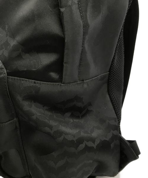 NEIL BARRETT（ニールバレット）NEIL BARRETT (ニールバレット) カモフラージュリュック ブラックの古着・服飾アイテム