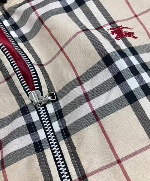 BURBERRY BLUE LABEL（バーバリー ブルー レーベル）BURBERRY BLUE LABEL (バーバリー ブルー レーベル) ノヴァチェックフーデットナイロンジャケット ブラウン サイズ: 38の古着・服飾アイテム