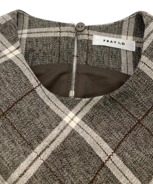 FRAY ID（フレイ アイディー）FRAY ID (フレイ アイディー) アメスリカットアウトワンピース グレー サイズ:1の古着・服飾アイテム