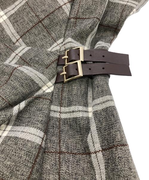 FRAY ID（フレイ アイディー）FRAY ID (フレイ アイディー) アメスリカットアウトワンピース グレー サイズ:1の古着・服飾アイテム