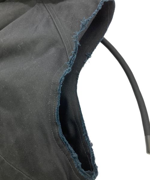 DIESEL（ディーゼル）DIESEL (ディーゼル) G-PHYLLIS ノースリーブトレンチコート ブラック サイズ:XSの古着・服飾アイテム