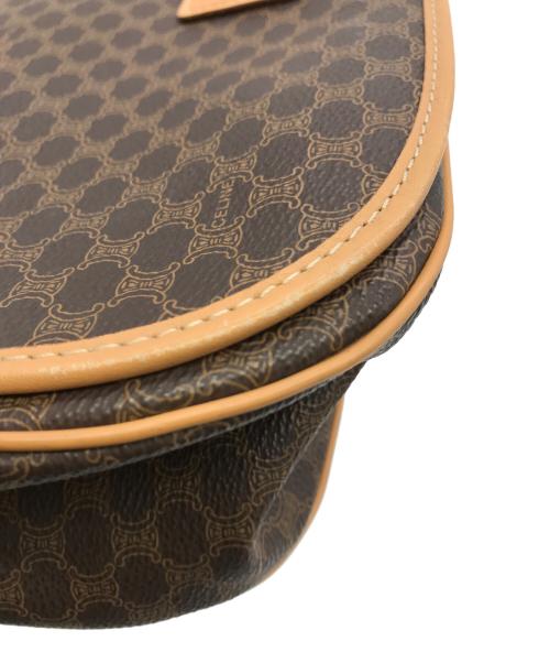 CELINE（セリーヌ）CELINE (セリーヌ) マカダム柄ショルダーバッグ ブラウンの古着・服飾アイテム