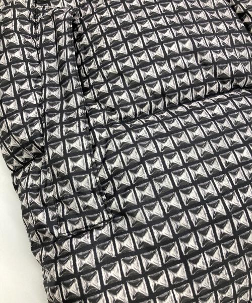 SUPREME（シュプリーム）Supreme (シュプリーム) THE NORTH FACE (ザ ノース フェイス) Studded Nuptse Jacket ブラック サイズ:Mの古着・服飾アイテム