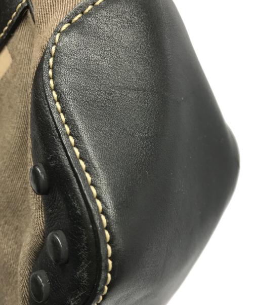 TOD'S（トッズ）TOD'S (トッズ) ワンショルダーバッグ ブラック×ベージュの古着・服飾アイテム