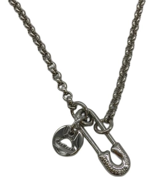 Vivienne Westwood（ヴィヴィアンウエストウッド）Vivienne Westwood (ヴィヴィアンウエストウッド) セーフティピンネックレス シルバーカラーの古着・服飾アイテム