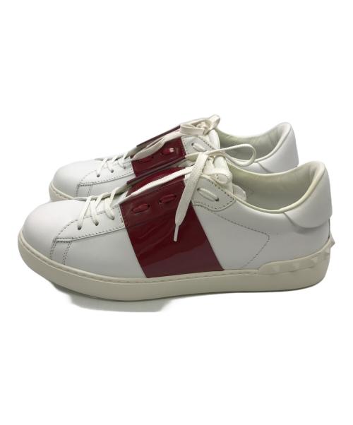 VALENTINO GARAVANI（ヴァレンティノ・ガラヴァーニ）VALENTINO GARAVANI (ヴァレンティノ・ガラヴァーニ) ロックスタッズスニーカー レッド×ホワイト サイズ:42の古着・服飾アイテム