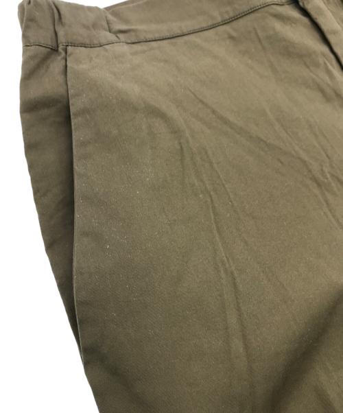 paria /FARZANEH（パリアファルザネ）paria /FARZANEH (パリアファルザネ) イージーパンツ カーキ サイズ:Ｍの古着・服飾アイテム