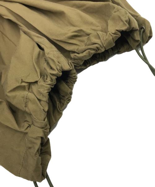 paria /FARZANEH（パリアファルザネ）paria /FARZANEH (パリアファルザネ) イージーパンツ カーキ サイズ:Ｍの古着・服飾アイテム