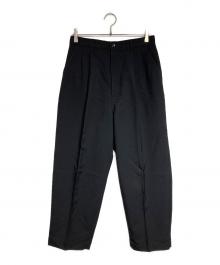 COMME des GARCONS（コムデギャルソン）の古着「ステッチワーク2タックスラックス/Two-tuck slacks with stitching detail」｜ブラック
