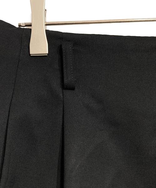 COMME des GARCONS HOMME PLUS（コムデギャルソンオムプリュス）COMME des GARCONS HOMME PLUS (コムデギャルソンオムプリュス) ウールギャバワイドテーパードパンツ/Wool Gabardine Wide Tapered Pants ブラック サイズ:XSの古着・服飾アイテム