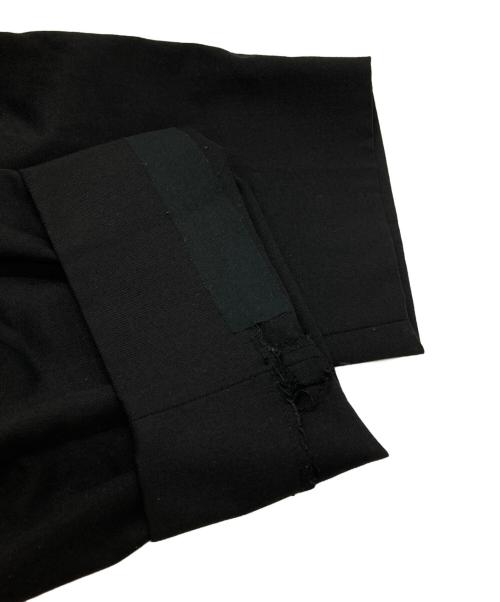 COMME des GARCONS HOMME PLUS（コムデギャルソンオムプリュス）COMME des GARCONS HOMME PLUS (コムデギャルソンオムプリュス) ウールギャバワイドテーパードパンツ/Wool Gabardine Wide Tapered Pants ブラック サイズ:XSの古着・服飾アイテム