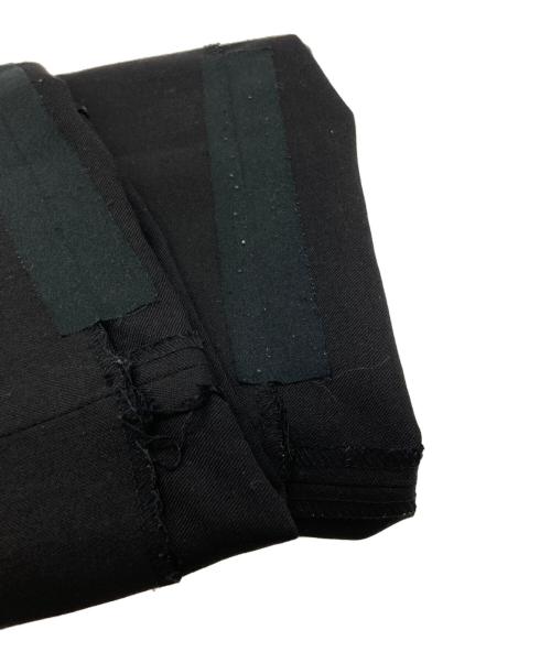 COMME des GARCONS HOMME PLUS（コムデギャルソンオムプリュス）COMME des GARCONS HOMME PLUS (コムデギャルソンオムプリュス) ウールギャバワイドテーパードパンツ/Wool Gabardine Wide Tapered Pants ブラック サイズ:XSの古着・服飾アイテム