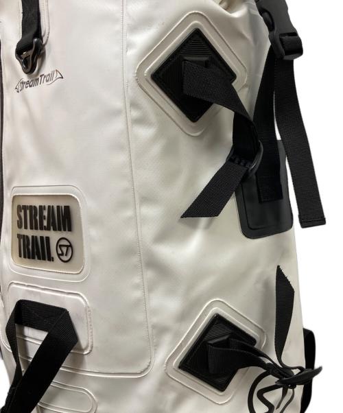 STREAM TRAIL（ストリームトレイル）STREAM TRAIL (ストリームトレイル) DRY TANK 40L D2 ホワイトの古着・服飾アイテム