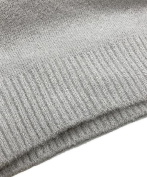 AMI Alexandre Mattiussi（アミアレクサンドルマテュッシ）AMI Alexandre Mattiussi (アミアレクサンドルマテュッシ) ハートロゴニットHeart logo sweater / jumper グレー サイズ:Ｍの古着・服飾アイテム