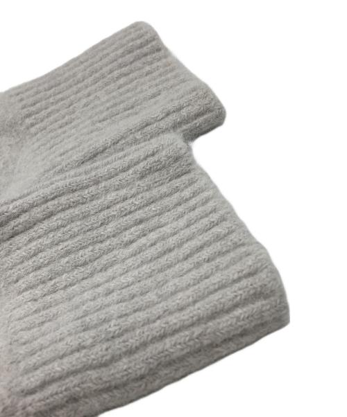 AMI Alexandre Mattiussi（アミアレクサンドルマテュッシ）AMI Alexandre Mattiussi (アミアレクサンドルマテュッシ) ハートロゴニットHeart logo sweater / jumper グレー サイズ:Ｍの古着・服飾アイテム