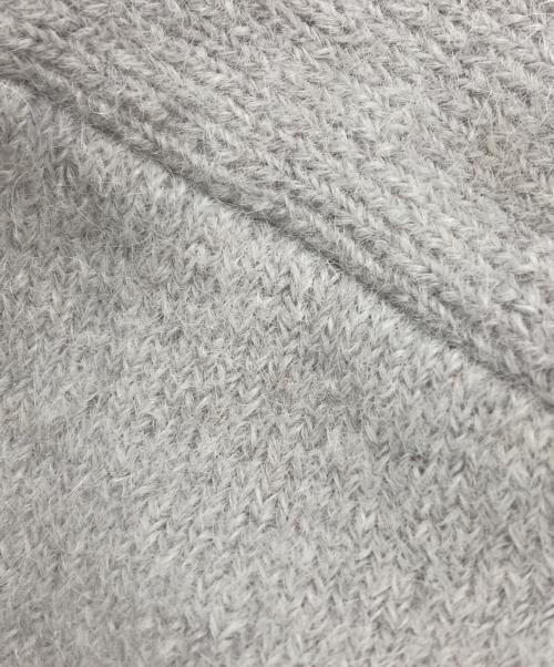 AMI Alexandre Mattiussi（アミアレクサンドルマテュッシ）AMI Alexandre Mattiussi (アミアレクサンドルマテュッシ) ハートロゴニットHeart logo sweater / jumper グレー サイズ:Ｍの古着・服飾アイテム