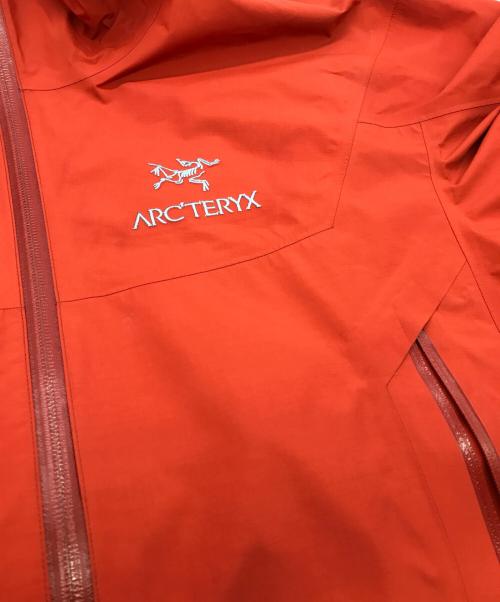 ARC'TERYX（アークテリクス）ARC'TERYX (アークテリクス) BETA SL JACKET オレンジ サイズ:Sの古着・服飾アイテム
