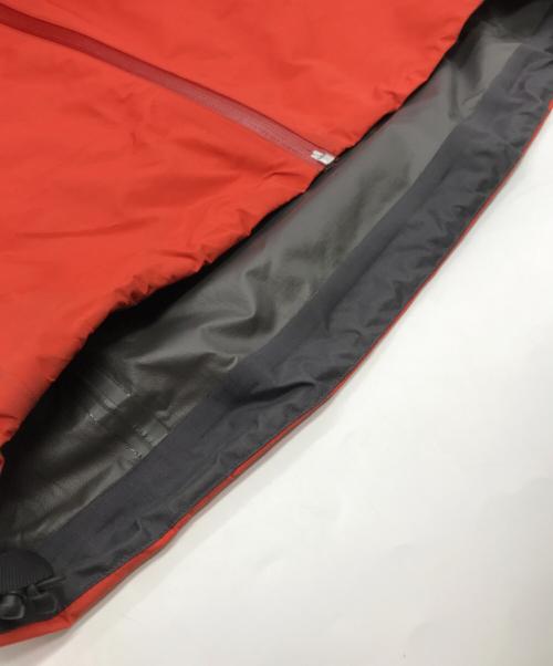 ARC'TERYX（アークテリクス）ARC'TERYX (アークテリクス) BETA SL JACKET オレンジ サイズ:Sの古着・服飾アイテム