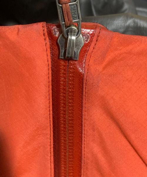ARC'TERYX（アークテリクス）ARC'TERYX (アークテリクス) BETA SL JACKET オレンジ サイズ:Sの古着・服飾アイテム