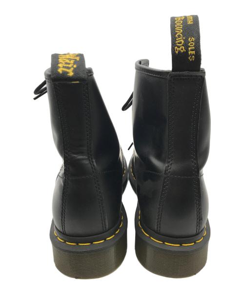 Dr.Martens（ドクターマーチン）Dr.Martens (ドクターマーチン) 8ホールブーツ ブラック サイズ:SIZE US8　(26cm)の古着・服飾アイテム