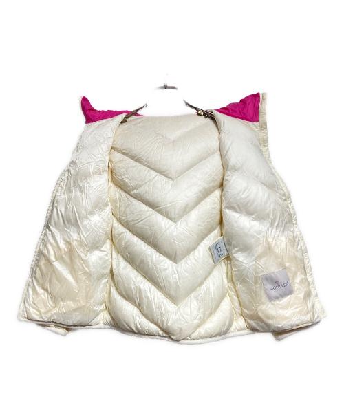MONCLER（モンクレール）MONCLER (モンクレール) KAORI ダウンジャケット/Doen Jacket ベージュ×ピンク サイズ:12(152cm)の古着・服飾アイテム