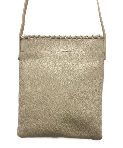 KUBERA（クベラ）KUBERA (クベラ) レザーショルダーバッグ アイボリーの古着・服飾アイテム